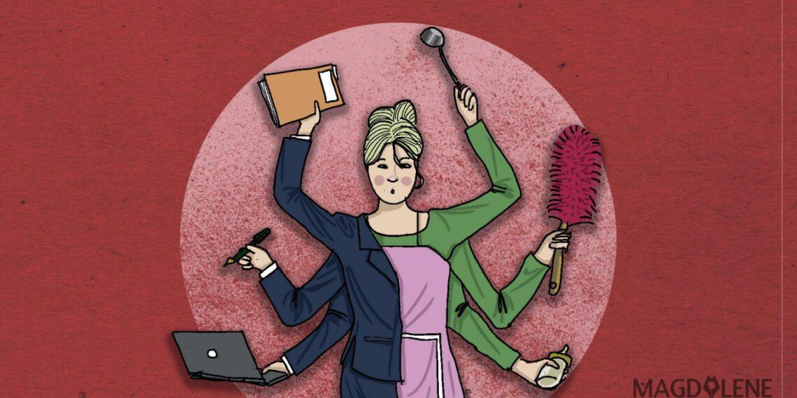 عندما يكون وصف “ربَّة منزل” وصمةَ عار