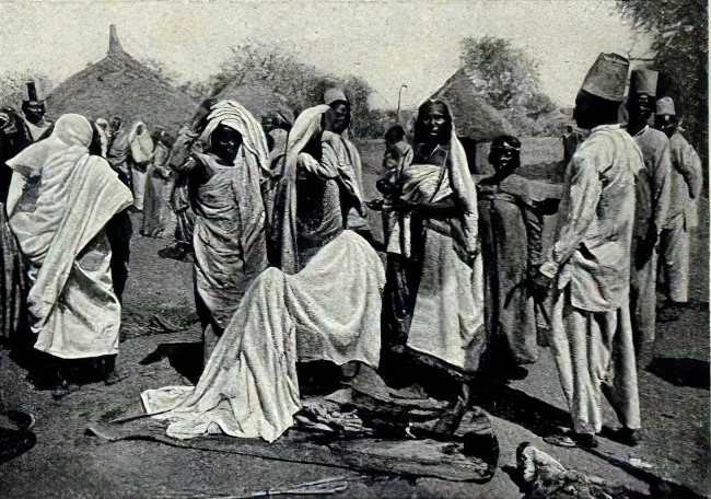 أجساد مستعمرة: الظار وختان الإناث ودوافع الاهتمام بهما في السودان في حقبة الاحتلال الانجليزي